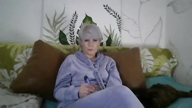 Catty_Lady Live XXX-Chat