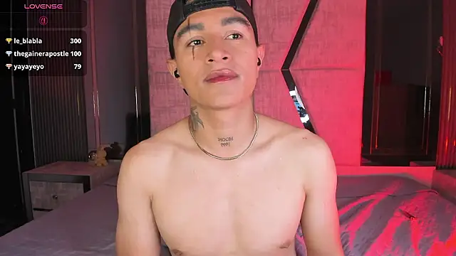 LiamDeepのライブXXXチャット