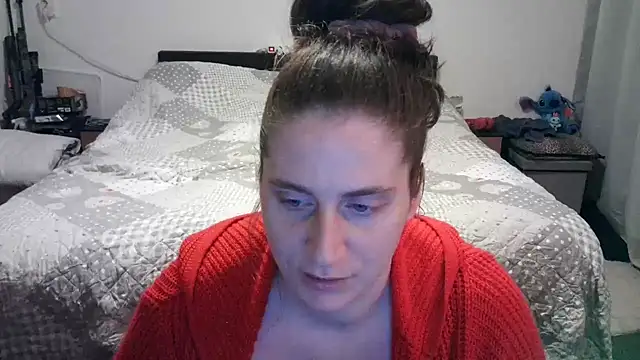 Naughtymilf7 – webcam-show