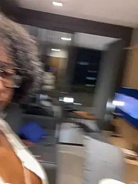 Czat XXX na żywo – dianagolley420