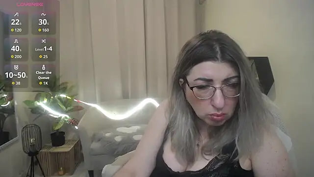 KKMimiKKn Live XXX chat