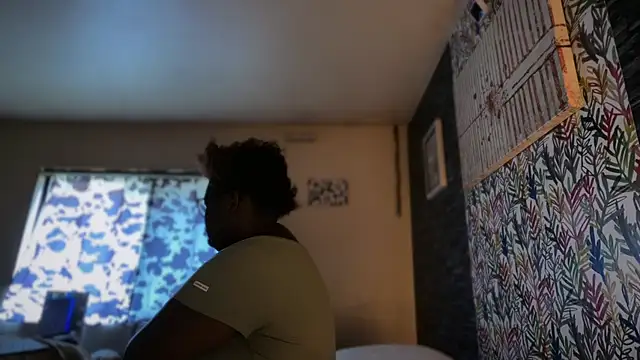 -Yagurlwest – Naživo XXX chat