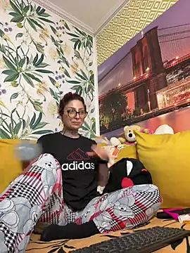 Lucky_Deniz élő XXX-chatje