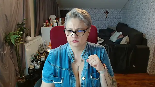 bigtits4you 网络视讯表演