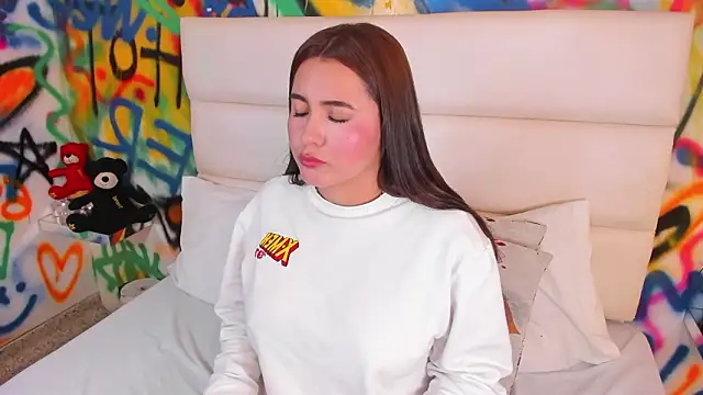 Chatroom XXX en direct de Liana_Bernocchi