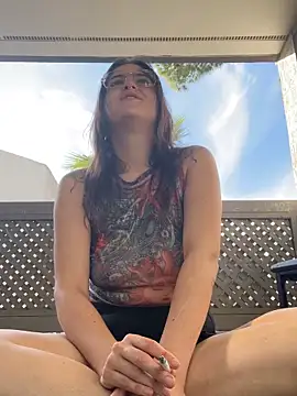 SafeinouterSpace 라이브 XXX 채팅