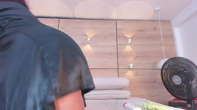 martina_touss élő XXX-chatje