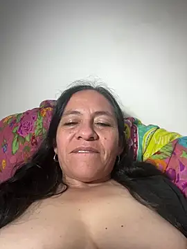 Freya_Artemisa élő XXX-chatje