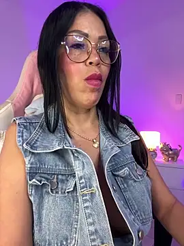 CarolinaRosas – Naživo XXX chat