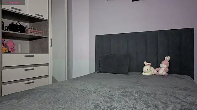 Sheli_baby élő XXX-chatje