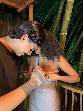 AndresXXXSHOWS 라이브 XXX 채팅