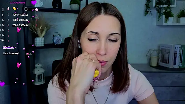 Chatroom XXX en direct de DreamVelour