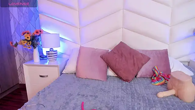 Chatroom XXX en direct de Lizzi_Hotman_