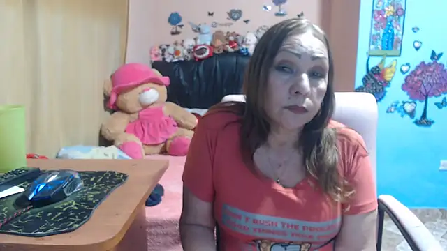 milfeddy_ Chat XXX live