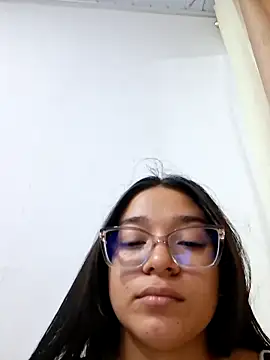 -VICKKY – Naživo XXX chat