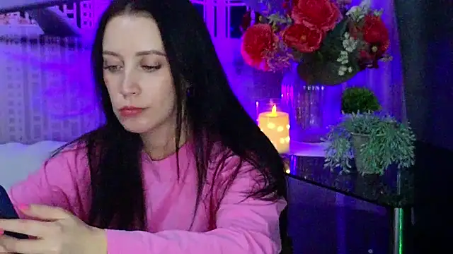 MonicaSweetxのライブXXXチャット