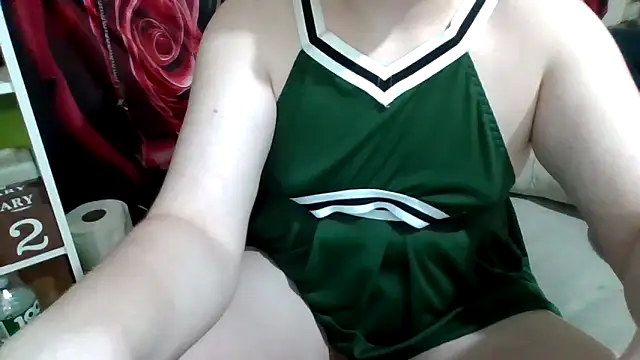 AverageRose live XXX chat