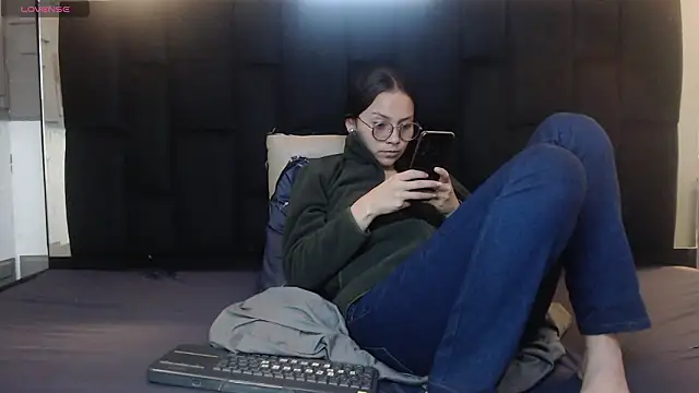 katalina07_1 Adlı Modelin Canlı XXX Sohbeti