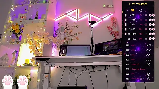 Elena-Marilyn Chat XXX live