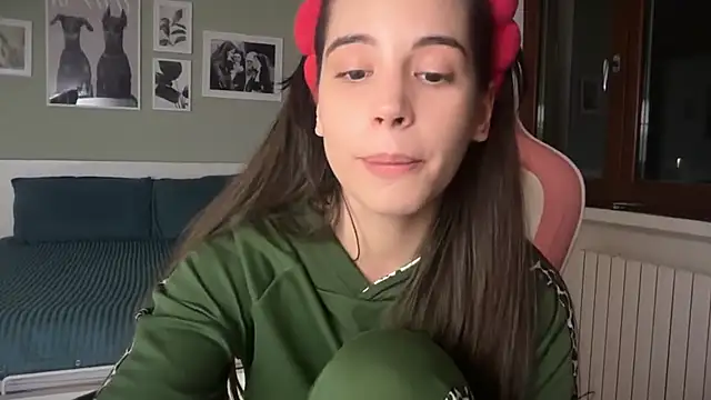 Вебкам-шоу DeaNass