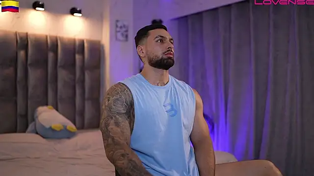 john_king29 Adlı Modelin Web Kamerası Şovu