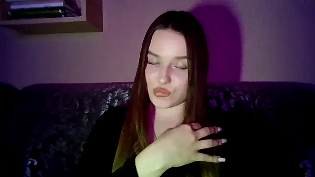 BratzDollVibes live XXX chat