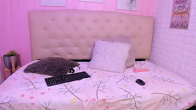 Živý XXX chat caneladoll