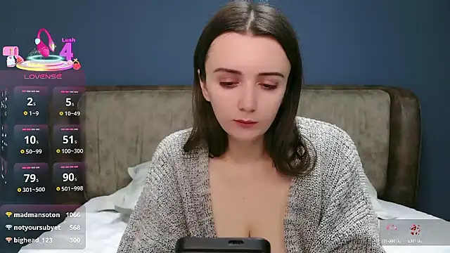 IamMolly élő XXX-chatje