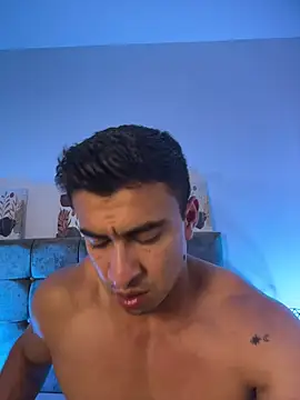 Chris_Clarck Live XXX-chat