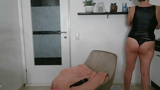 Sembang XXX Secara Langsung hexe40002