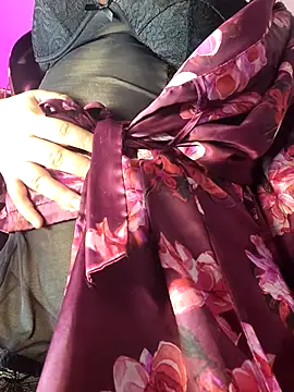 دردشة VickyHoult الجنسية المباشرة