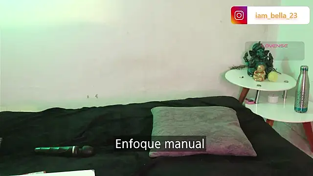 yourtoybella's Live XXX Chat