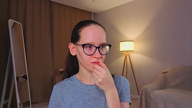 Chatroom XXX en direct de BettyBrowni