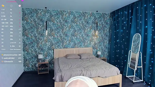 دردشة OdellaFrake الجنسية المباشرة