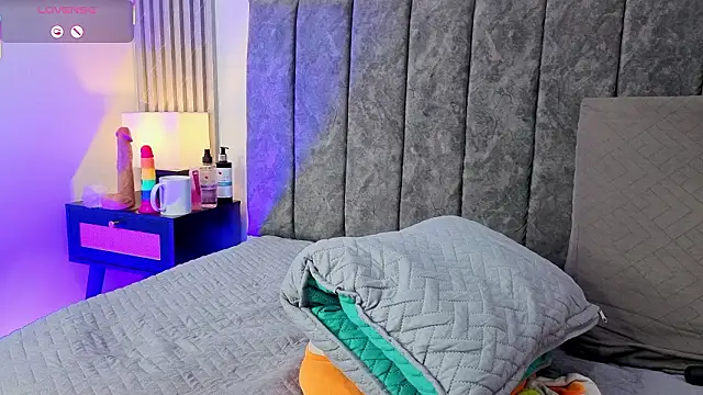 Ema_Stone65 Live XXX Chat