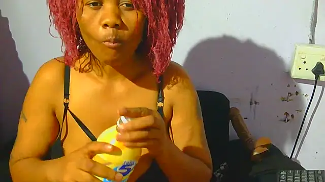 Augustine-Blooomxx's Live XXX Chat