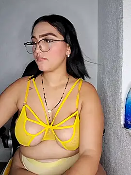 عرض كام Mia_em