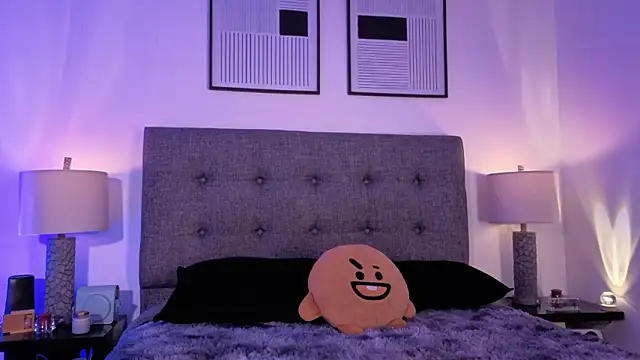 Онлайн чат XXX mandi4pole_