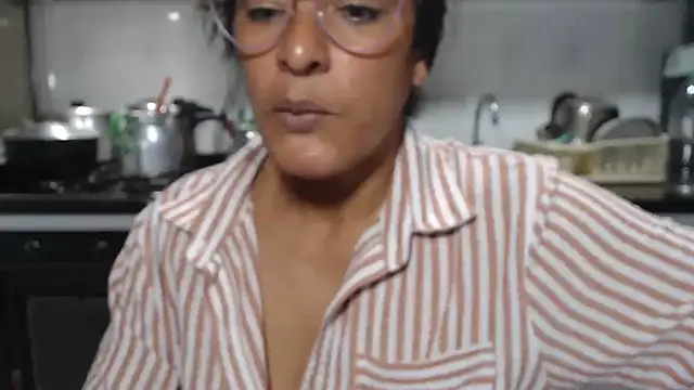 XXX chat uživo modela kateleyagrey