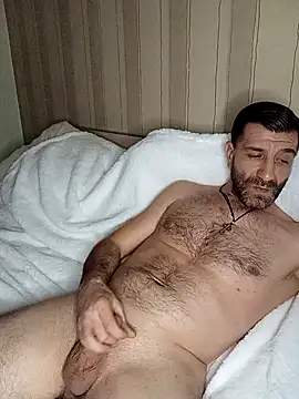 Alexdaniel89: онлайн-секс-чат