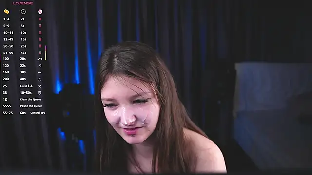 DongMolt Adlı Modelin Canlı XXX Sohbeti