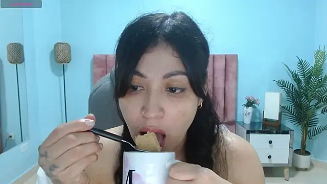 sophia_hadid Chat XXX in diretta