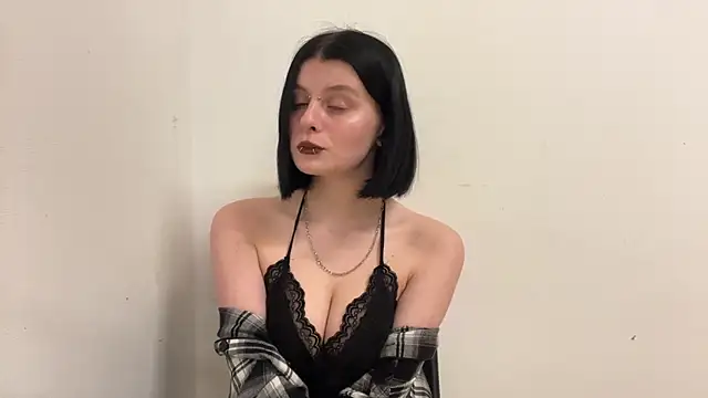 MisAlise's Live XXX Chat