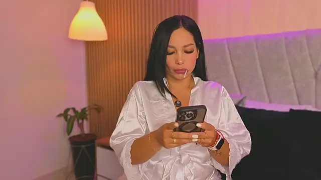 Dakota_diaz_ লাইভ XXX চ্যাট