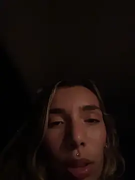 VENUSMOON777: απευθείας συνομιλία ΧΧΧ