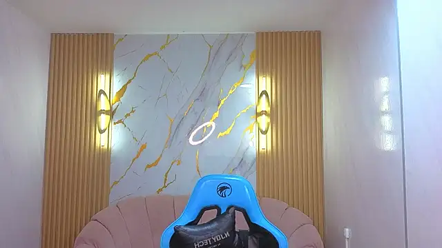 Aleja05_b: απευθείας συνομιλία ΧΧΧ