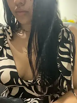 Vickybon 即時 XXX 聊天