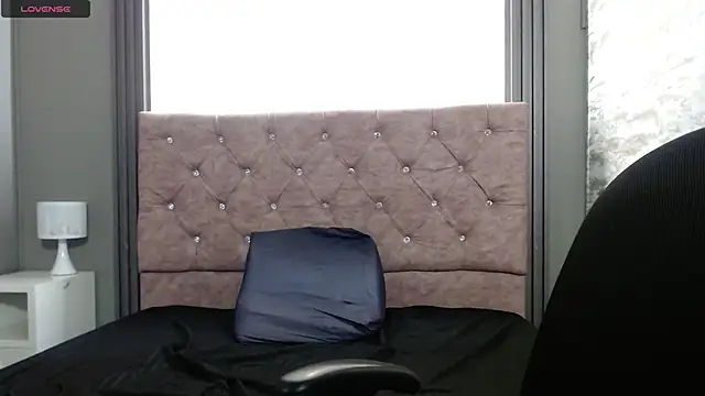 saphire_20: απευθείας συνομιλία ΧΧΧ