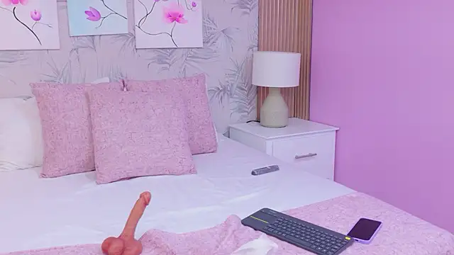 AlejandraMartinezz লাইভ XXX চ্যাট