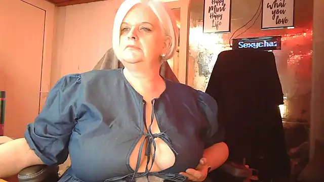 Chat XXX en directo de sexychazza16